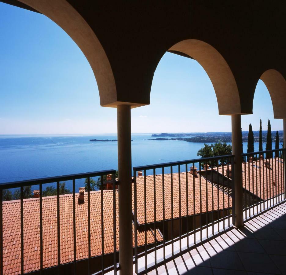 Appartamenti Borgo Gardone Riviera Εξωτερικό φωτογραφία